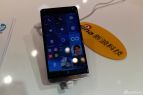 Win10超级旗舰手机惠普HP ELITE x3真机图赏惊艳MWC2016