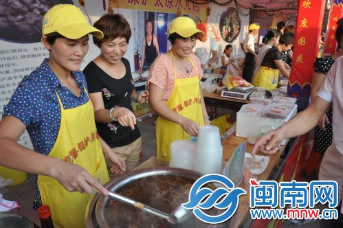 深沪美食节，美味的小吃看得人流口水