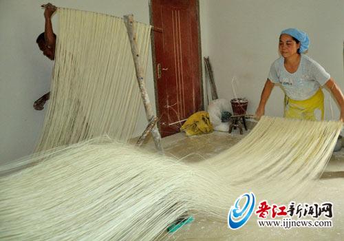 百年手工面线 甩出来的艺术