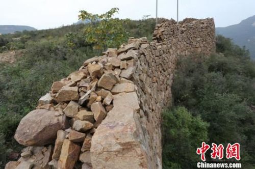 河南鲁山县阿婆寨&ldquo;楚长城&rdquo;坍塌 回应：请专家考证保护