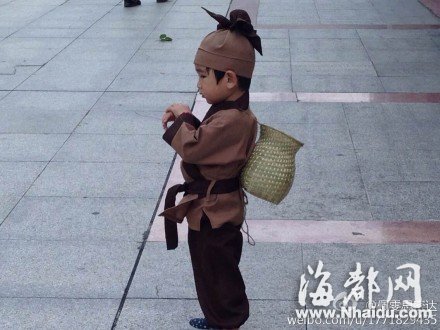 农大惊现穿越范萌娃~~