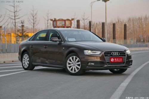 奥迪A4L汽车