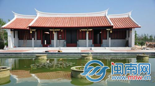 驿站体现闽南古厝文化特色