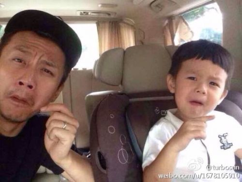 孙俪儿子等等3岁生日 网友调侃带邓超上《爸爸3》