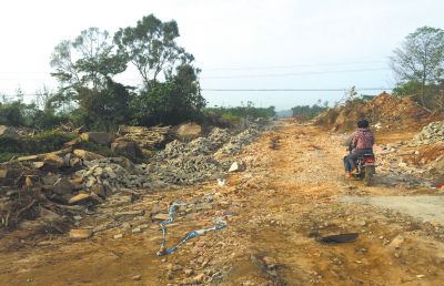 海口三江镇冲突事件解读：民众谈麻风色变 地块存权属争端