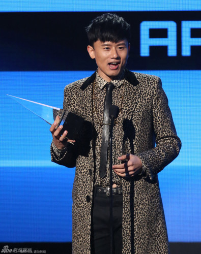 张杰筷子兄弟全美音乐奖广告时间颁奖 AMA电