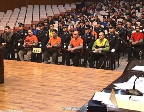 乌鲁木齐火车南站和公园北街暴恐案一审宣判 8人获死刑