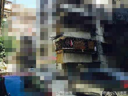 福州万象城附近一男子猝死
