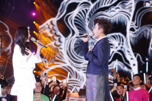 湖南卫视2015年跨年演唱会 汪峰有向章子怡求