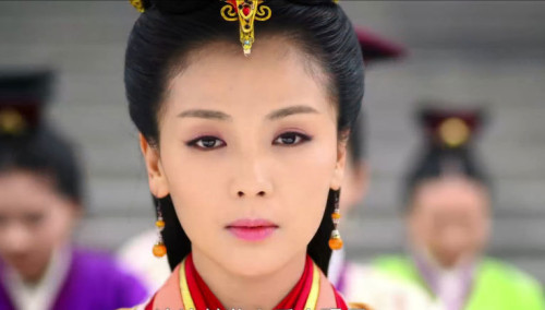 《芈月传》片花视频曝光 孙俪刘涛演绎精彩宫