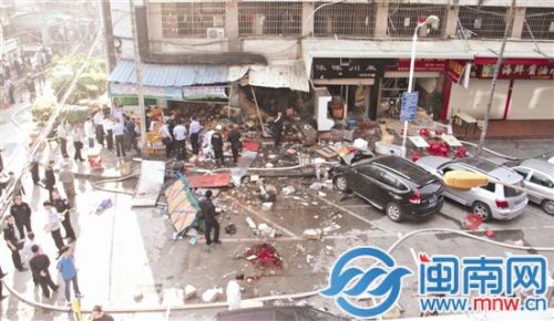 去年11月25日，厦门美湖路一川菜馆爆炸