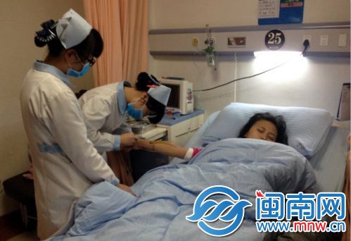 鎶ゅ+鍦ㄧ粰鎮h€呮娊琛€