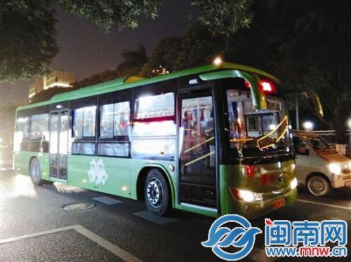 电动公交车走小清新路线