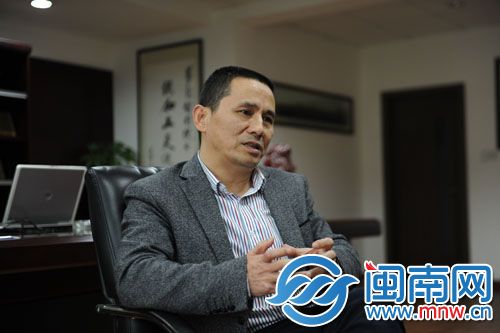 郭镇义