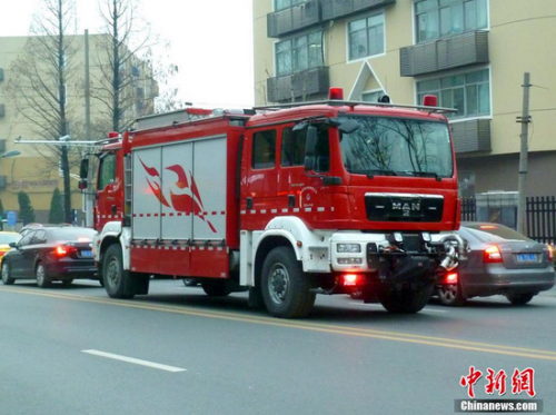 南京双车头消防车图片曝光 双驾驶室无须掉头转弯