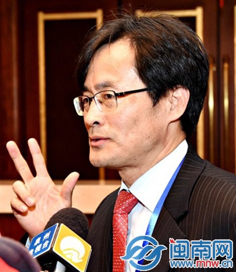 韩友德