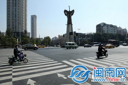 改造后的六一路寬敞多了