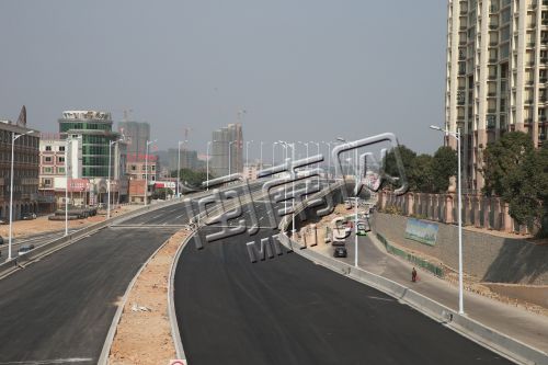今天市民就可以体验这条城市快速路了