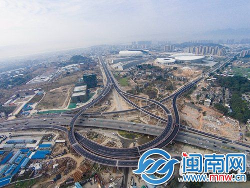 雙湖互通立交建成，將福灣路與南二環(huán)快速路連成一體