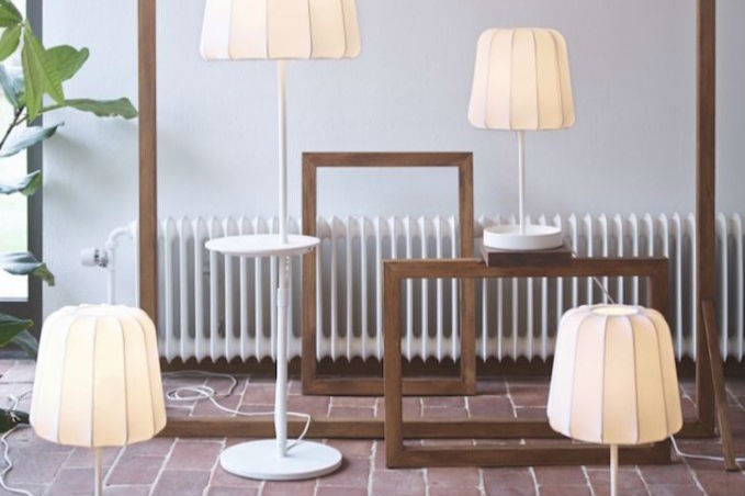 宜家推出Qi無(wú)線充電智能家具產(chǎn)品組圖 手機(jī)靠近即可充電