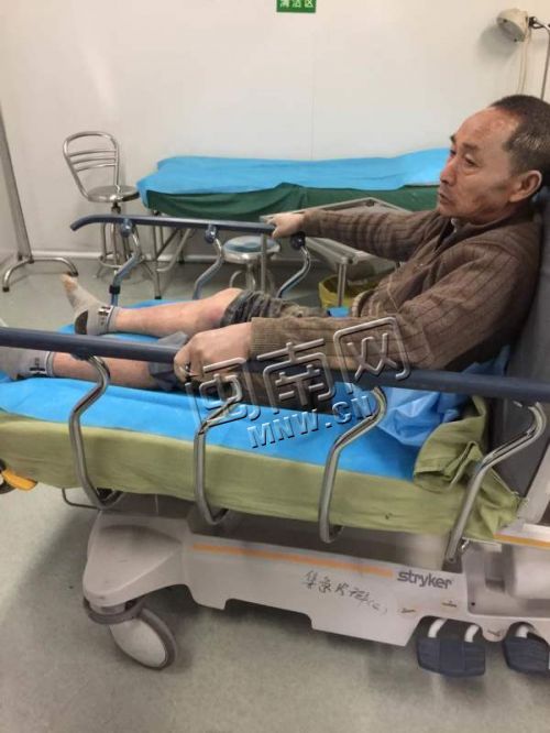 厦门集美天马路第三看守所后面一工地发生塌方事故