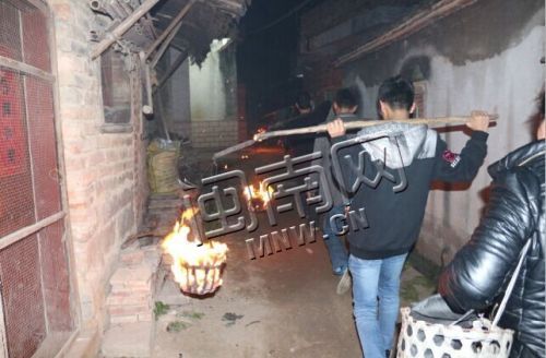 鏉戞皯鎶伀鏂楁父鏉?jpg