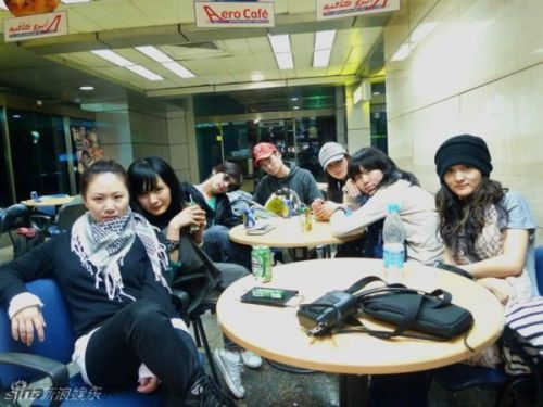 网友晒杨幂刘诗诗袁弘胡歌埃及游合影青涩旧照