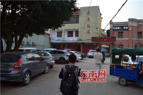 仙游榜头佛珠批发市场兴起 买家增多千米村道