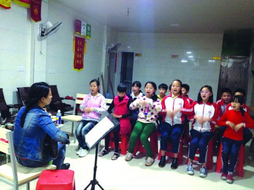 东埔南音社开班培养新苗子