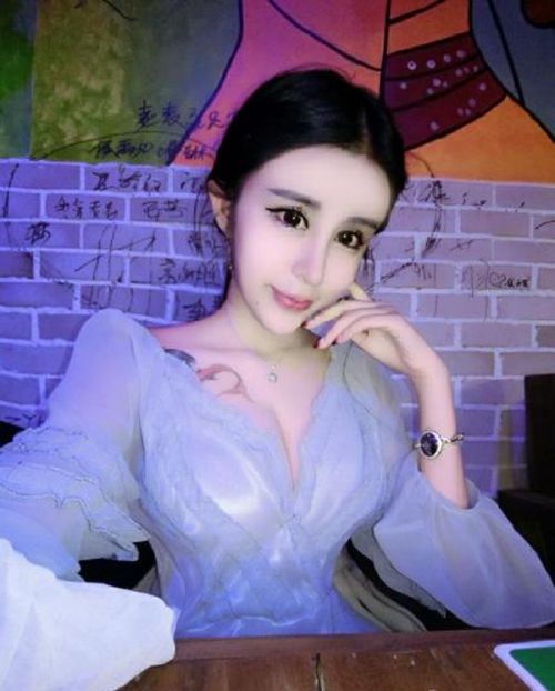 女孩晒出的照片。