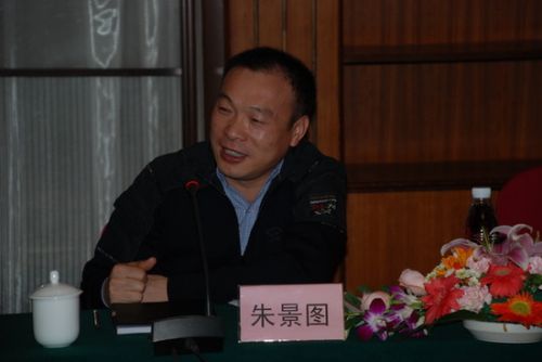 云南中炬集团回应董事长坠楼身亡：公司经营正常