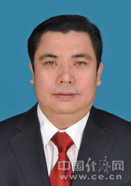 中央统战部副部长冉万祥兼任中央统战部秘书长(简历/图)