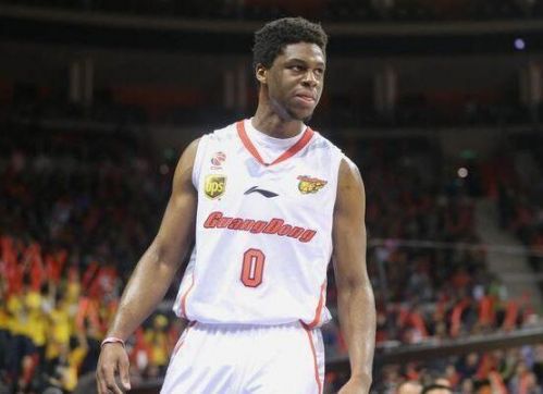 曝湖人尼克斯或互换选秀权 纽约目标并非穆迪