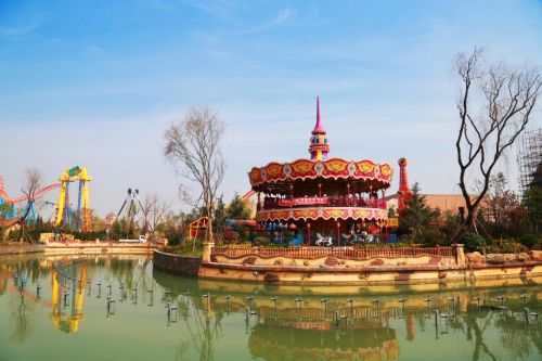 西安乐华欢乐世界运营时间票价游玩设备全攻略