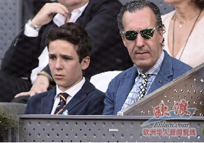 中新网6月7日电&nbsp; 据西班牙欧浪网报道，这些天来，很多西班牙媒体纷纷报道了国王菲利普的侄子弗洛兰在游乐场用及其恶劣的言语侮辱一个亚洲男孩的新闻，同样这则新闻也在短时间内被中国的各大媒体转发。一时间掀起了轩然大波，西班牙皇室再次被推向了舆论的风口浪尖。而就在事发几天后，弗洛兰的父亲jaime de marichalar向媒体放话并毫不掩饰自己护犊子的行为。