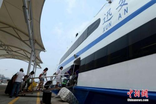 大陆将对台胞往来免签注 网民期待入台实现免