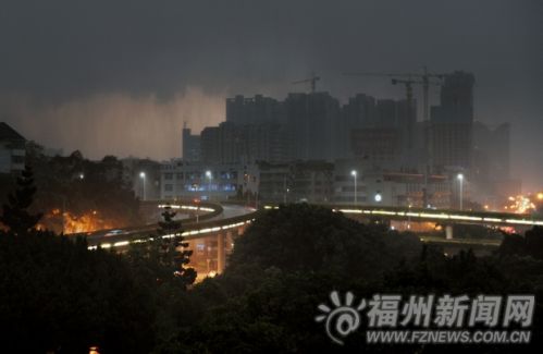 榕城提前进入黑夜模式