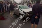 江苏无锡一轿车失控连撞多人已致4死10余伤 南泉车祸现场组图