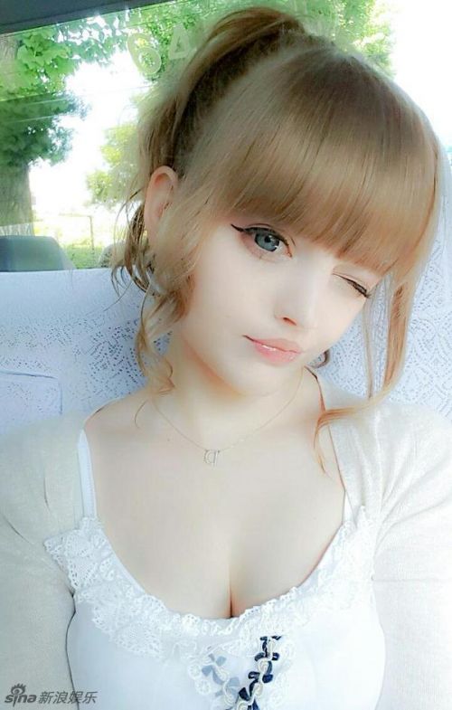 美国<em>少女</em>Dakota酷似<em>芭比娃娃</em> 当嫩模走红日本