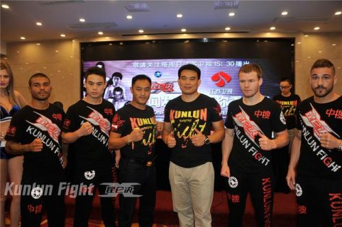 昆仑决世界级格斗系列赛将开赛 白近斌战B组晋