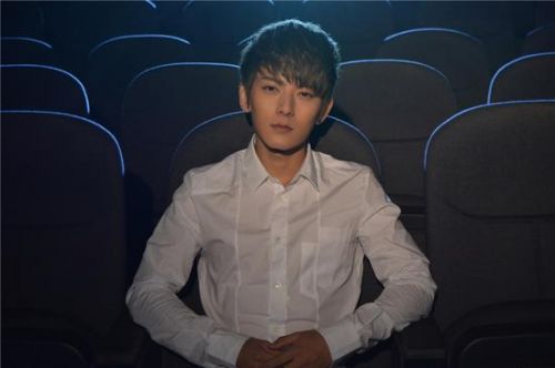 陈翔当导演《我们都没有错》完整MV发布 感谢