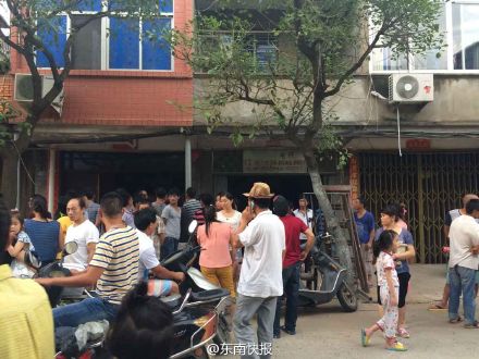 (图片来自东南快报微博截图)