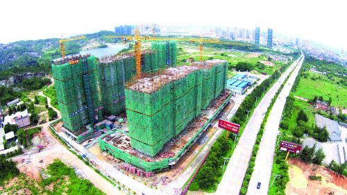 市镇全力推进安置片区建设