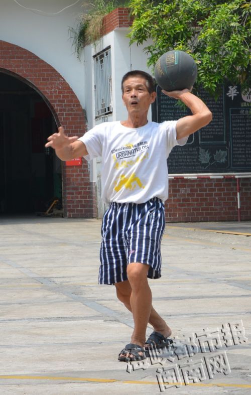 “左勾手”林孝表