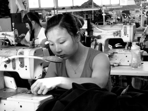 石狮前7个月规模纺织服装产值265亿