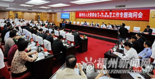 昨日,市十四届人大常委会第三十一次会议举行专题询问会。