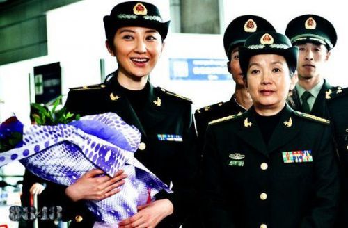 吕丽萍也在剧中饰演一位军医，不过也被删除了戏份。