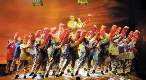 赴省汇演的抗日题材现代芗剧《生命》排练剧照