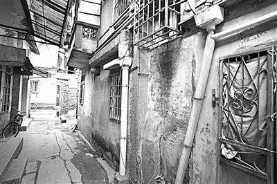 漳州龙海发现施琅功德碑