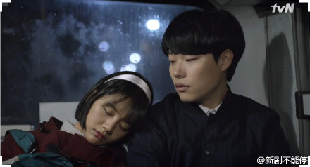 《请回答1988》第12集剧情介绍:阿泽不断向德善靠近(组图)-闽南网